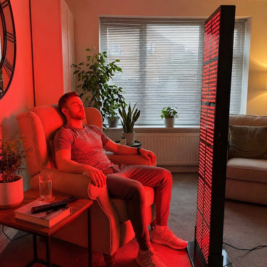 IlluminateX™ Ultimate Red Light MAXI Wall - BodyBud™ Red Lights | bodybud UK