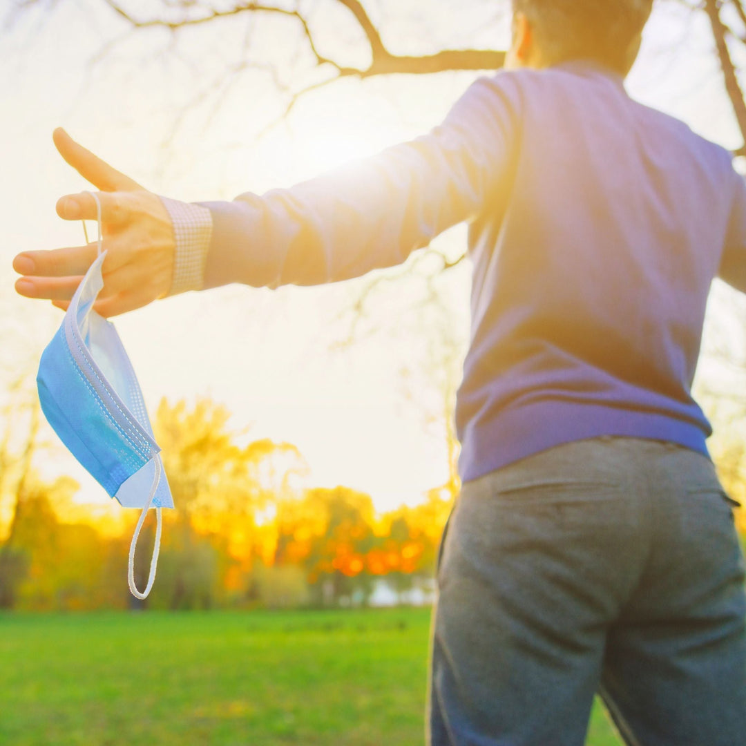 essencAIR Salt Air Purifier & Disinfectant Device | bodybud UK